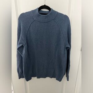 89th & Madison Women’s Turtleneck Sweater in Blue